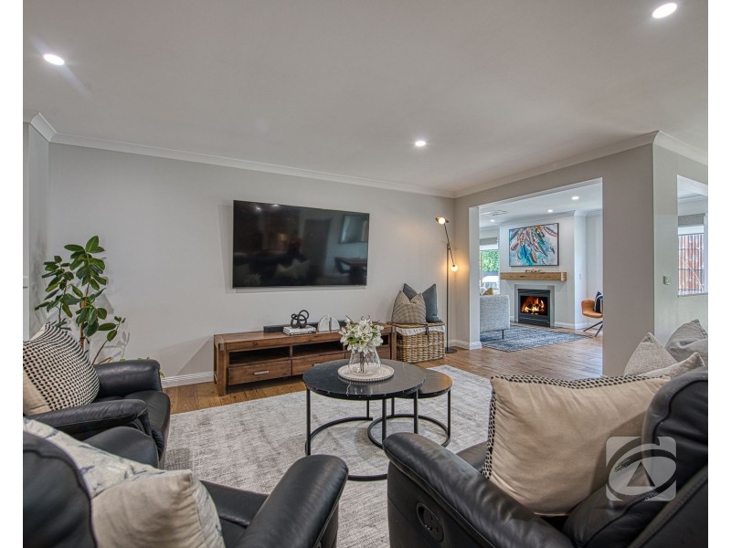 37 Coachwood Crescent, Narre Warren VIC 3805