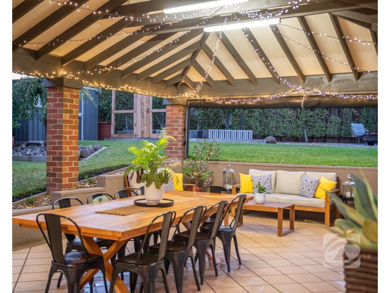 37 Coachwood Crescent, Narre Warren VIC 3805