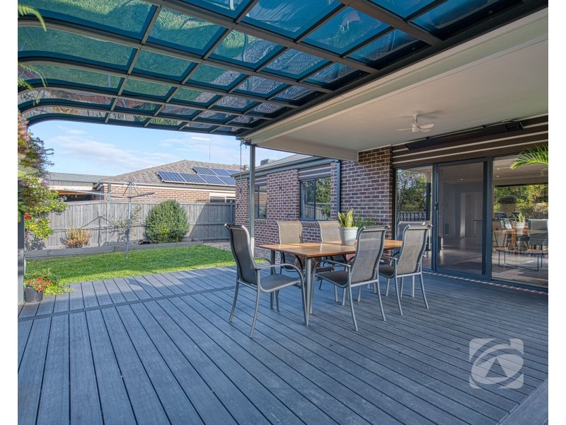 50 Heybridge Street, Clyde VIC 3978