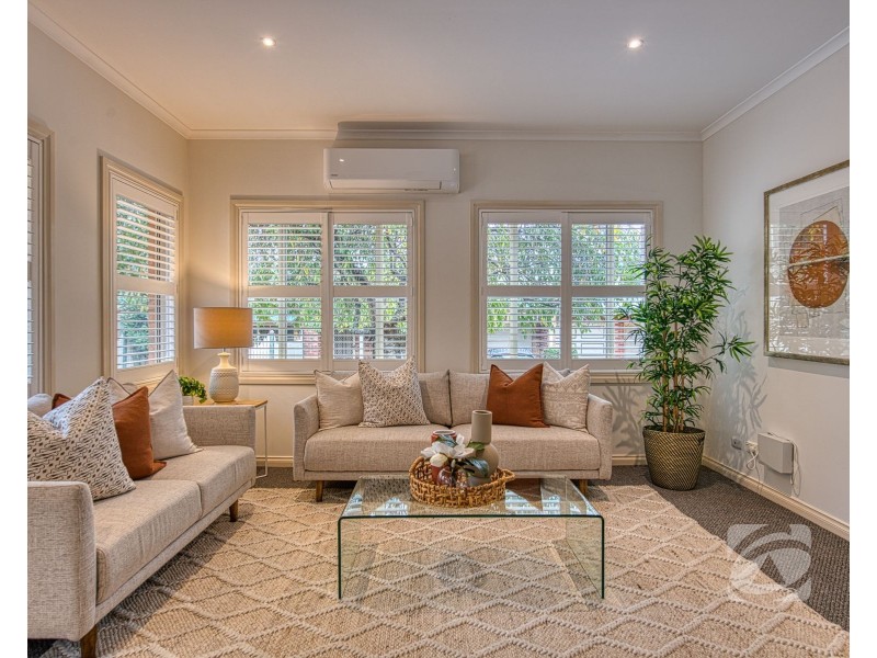 6 Exell Mews, Berwick VIC 3806