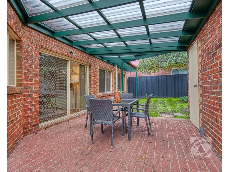 6 Exell Mews, Berwick VIC 3806