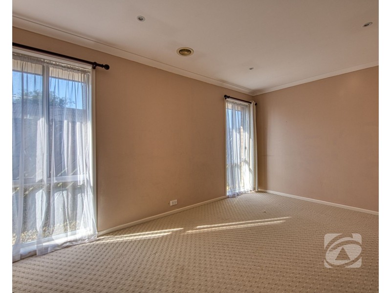 74 Golf Links Road, Berwick VIC 3806