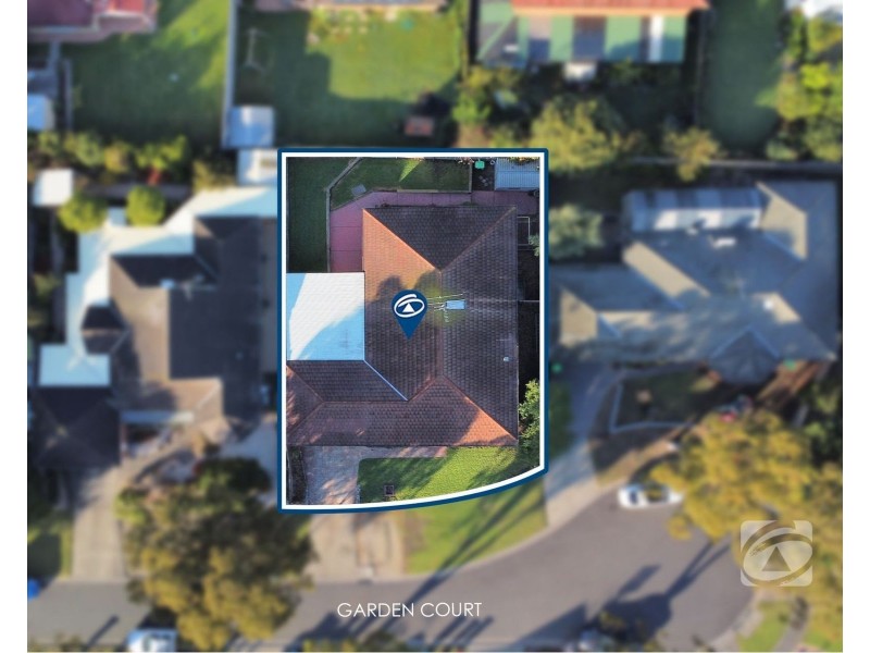 4 Garden Court, Berwick VIC 3806