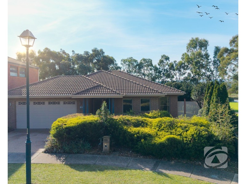 67 Loxley Boulevard, Narre Warren South VIC 3805