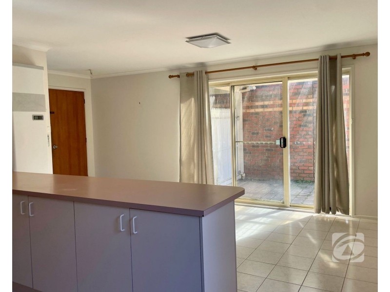 4B Boree Court, Berwick VIC 3806