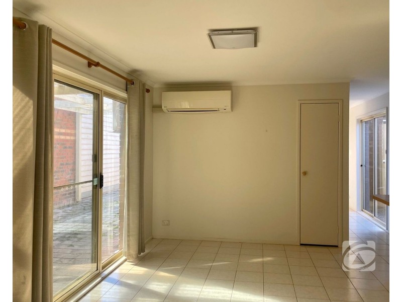 4B Boree Court, Berwick VIC 3806