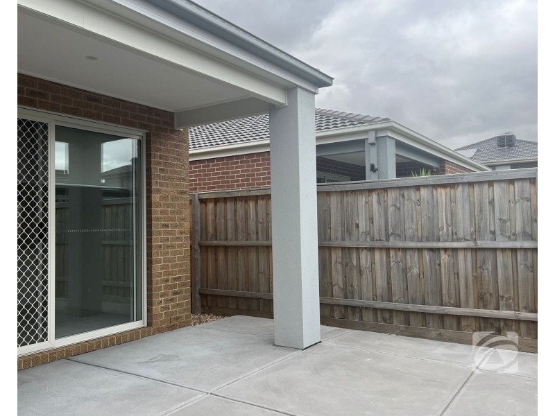 3 Shelley Street, Officer VIC 3809