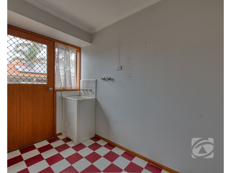 9 Waverley Park Drive, Cranbourne North VIC 3977