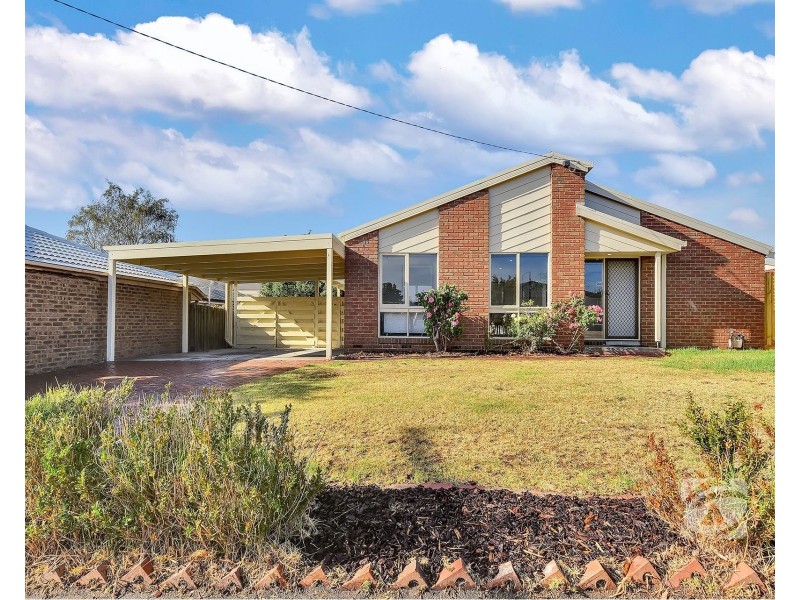 23 Michelle Drive, Hampton Park VIC 3976