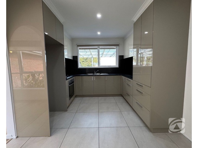 86 Prospect Hill Road, Narre Warren VIC 3805
