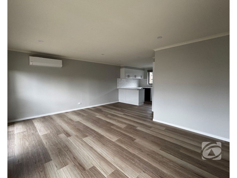 1/12 Falkiner Crescent, Dandenong VIC 3175