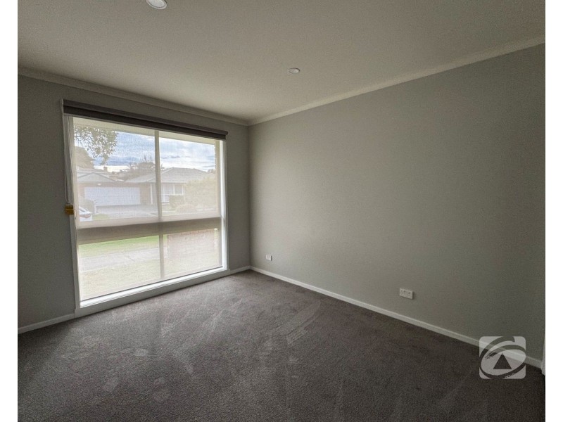 1/12 Falkiner Crescent, Dandenong VIC 3175