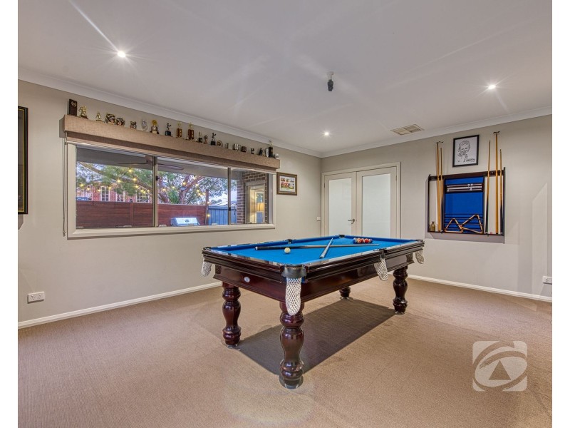 1 Champagne Grove, Narre Warren South VIC 3805
