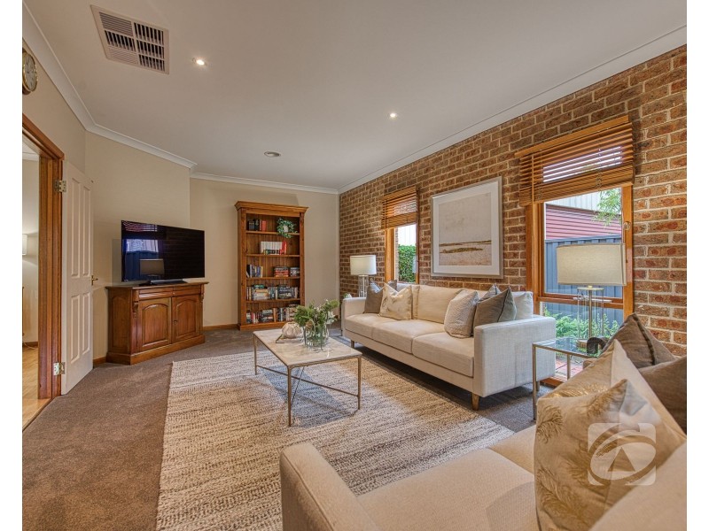 4 Arnott Place, Narre Warren North VIC 3804