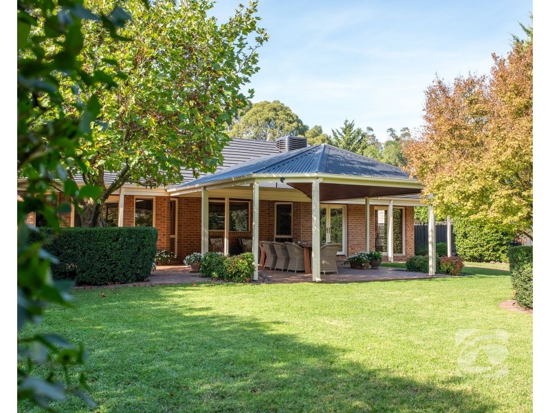 4 Arnott Place, Narre Warren North VIC 3804