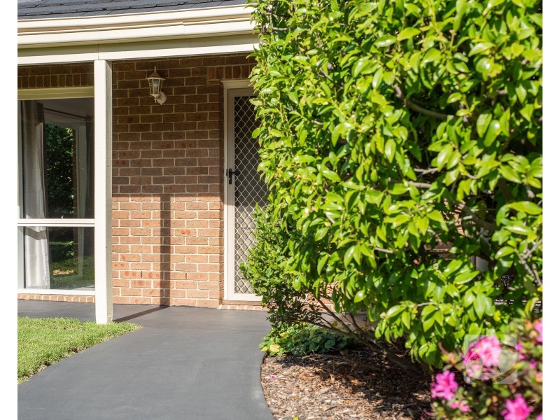4 Arnott Place, Narre Warren North VIC 3804