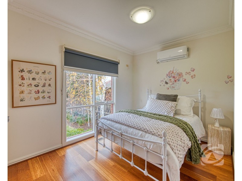 15 Edrington Park Drive, Berwick VIC 3806