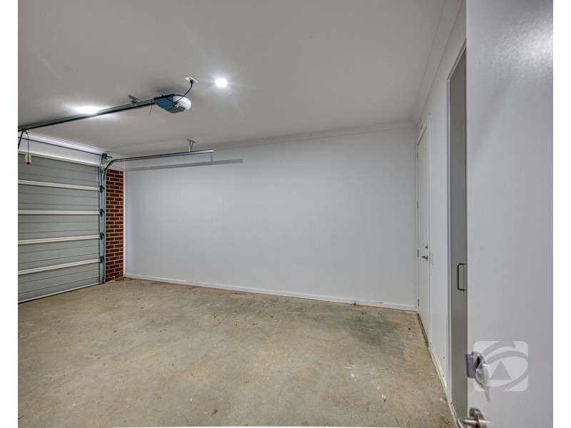 44 Charming Loop, Officer VIC 3809