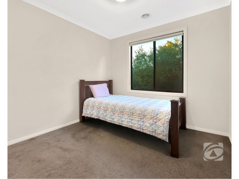3 Tilia Drive, Cranbourne North VIC 3977