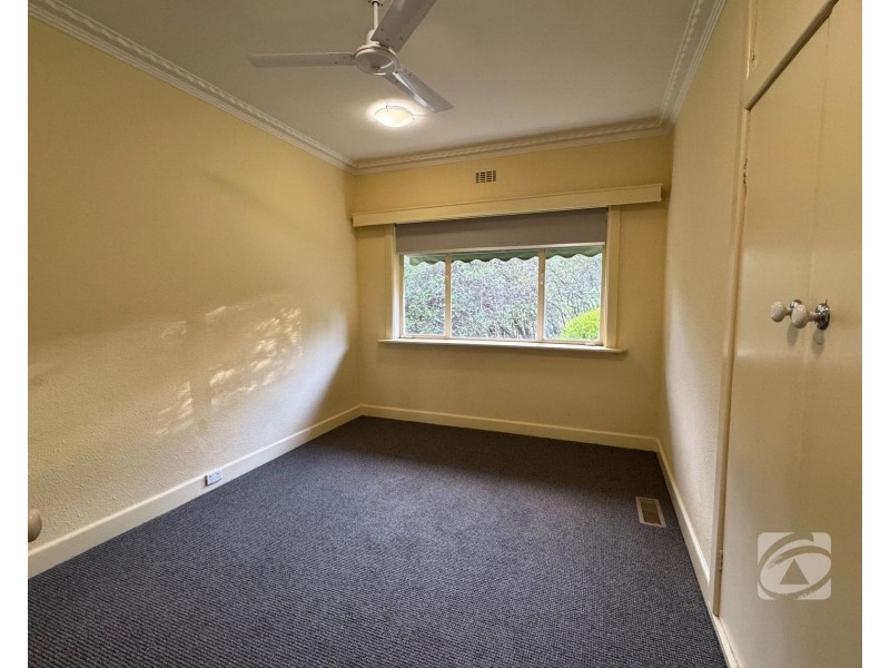 54 Whiteside Road, Officer VIC 3809