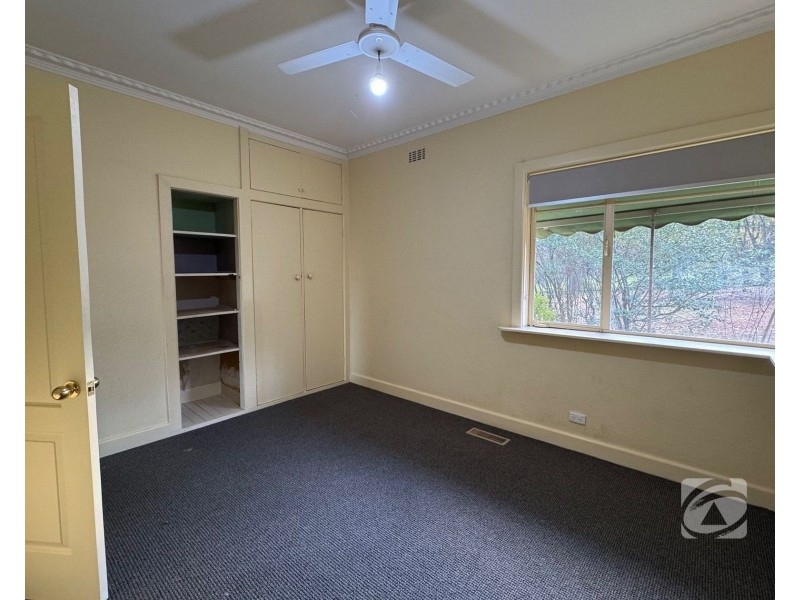 54 Whiteside Road, Officer VIC 3809