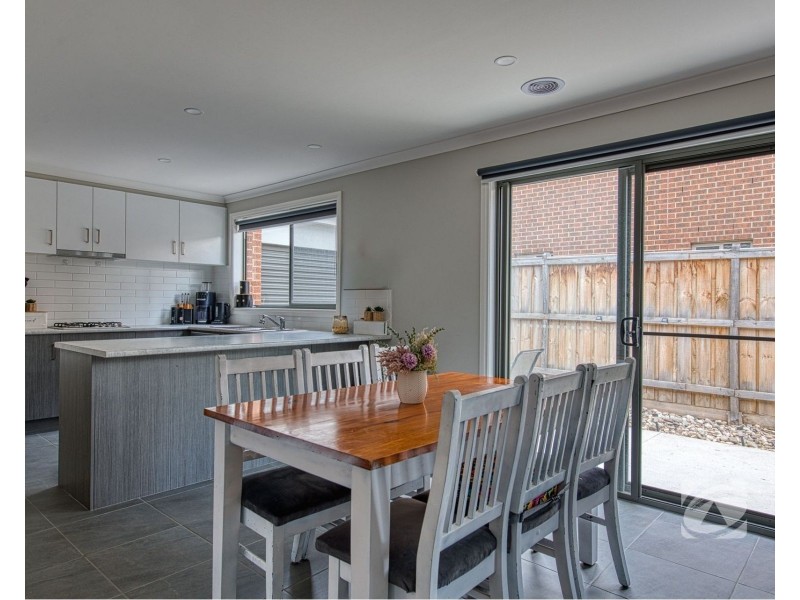31 Koba Way, Officer VIC 3809
