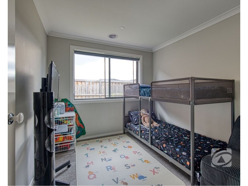 31 Koba Way, Officer VIC 3809