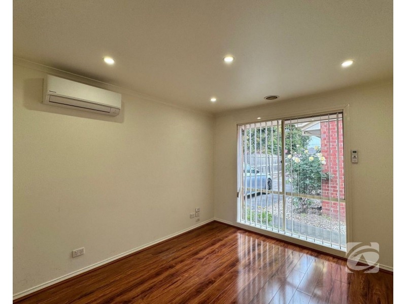4/14 Clement Street, Dandenong VIC 3175