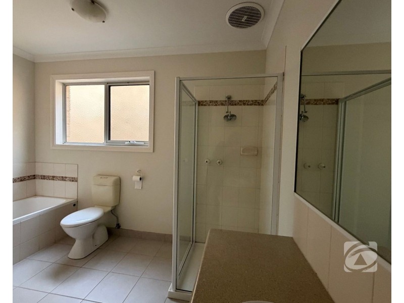 1/6 Elgin Street, Berwick VIC 3806