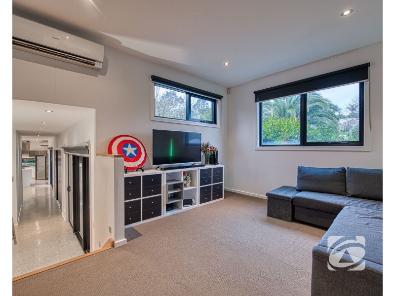 7 Rennat Court, Berwick VIC 3806