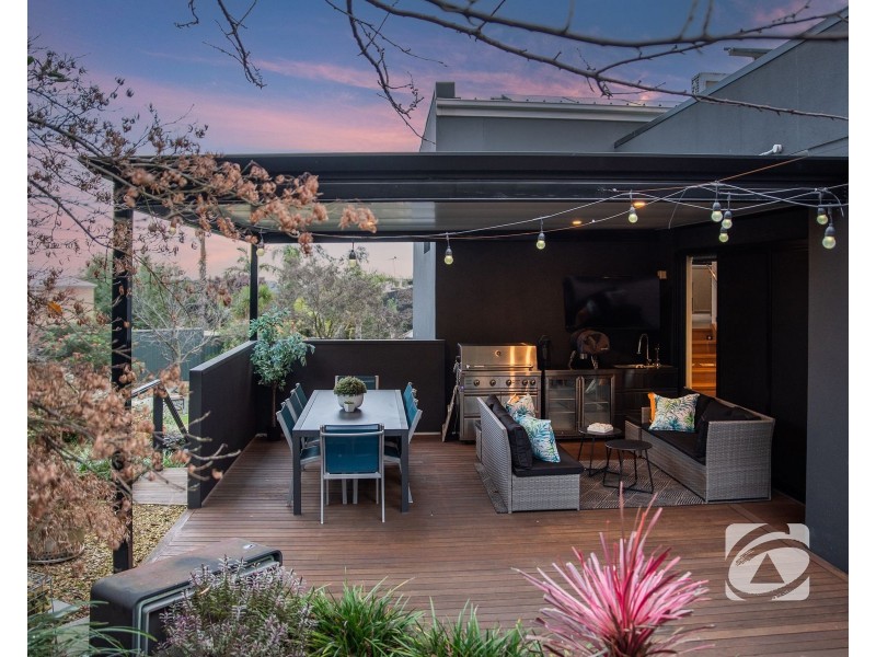 7 Rennat Court, Berwick VIC 3806