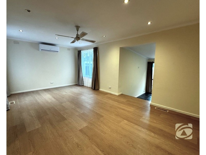 17 Kent Road, Narre Warren VIC 3805