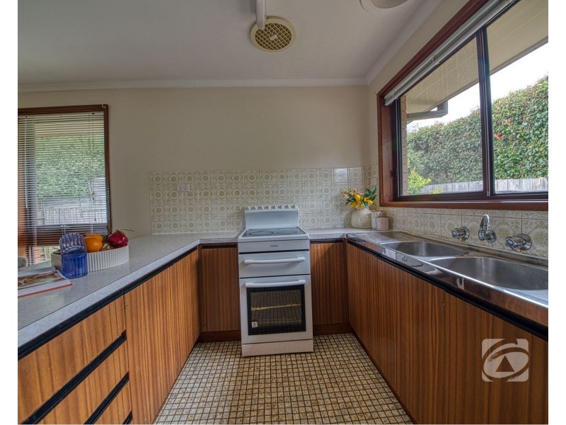 5/37 Clyde Road, Berwick VIC 3806