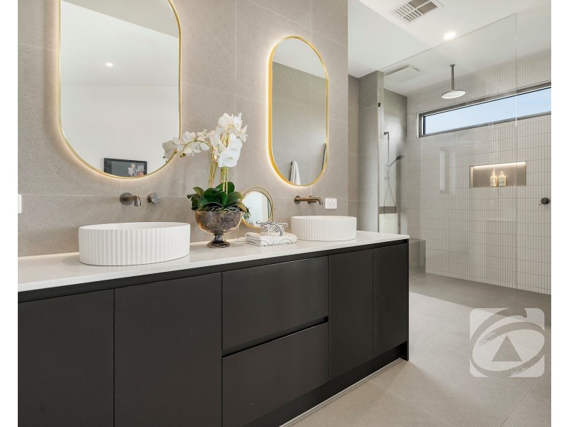 24-26 Noack Road, Harkaway VIC 3806