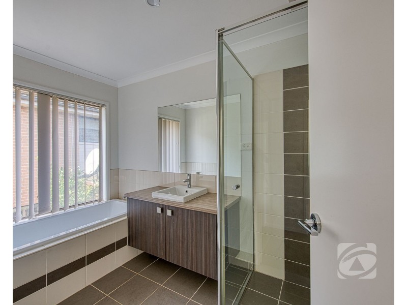 98 Wurundjeri Boulevard, Berwick VIC 3806