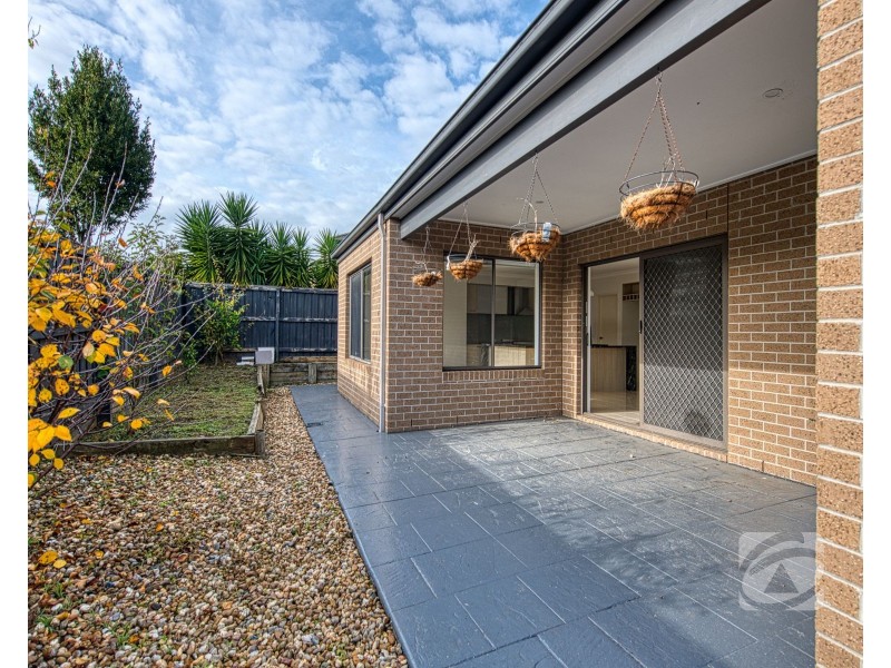 98 Wurundjeri Boulevard, Berwick VIC 3806