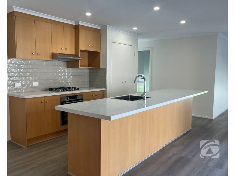 20 Beauford Avenue, Narre Warren South VIC 3805