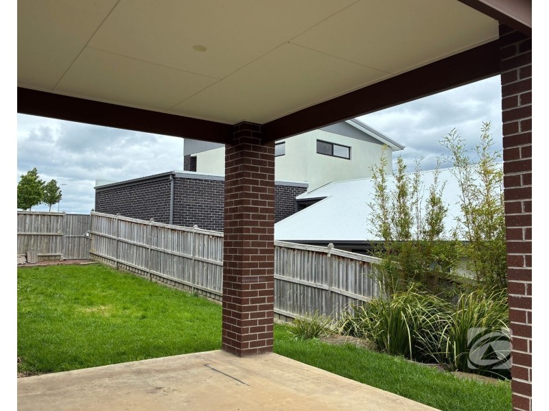31 Lansell Avenue, Officer VIC 3809