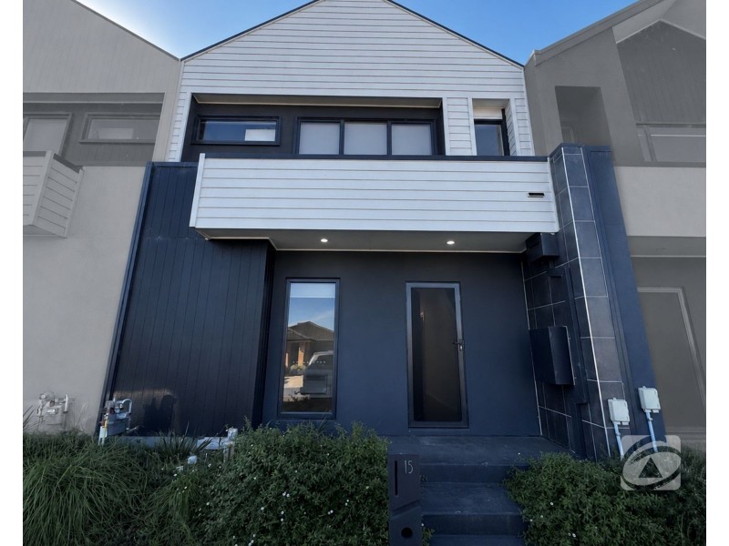 15 Greenhouse Grange, Officer VIC 3809