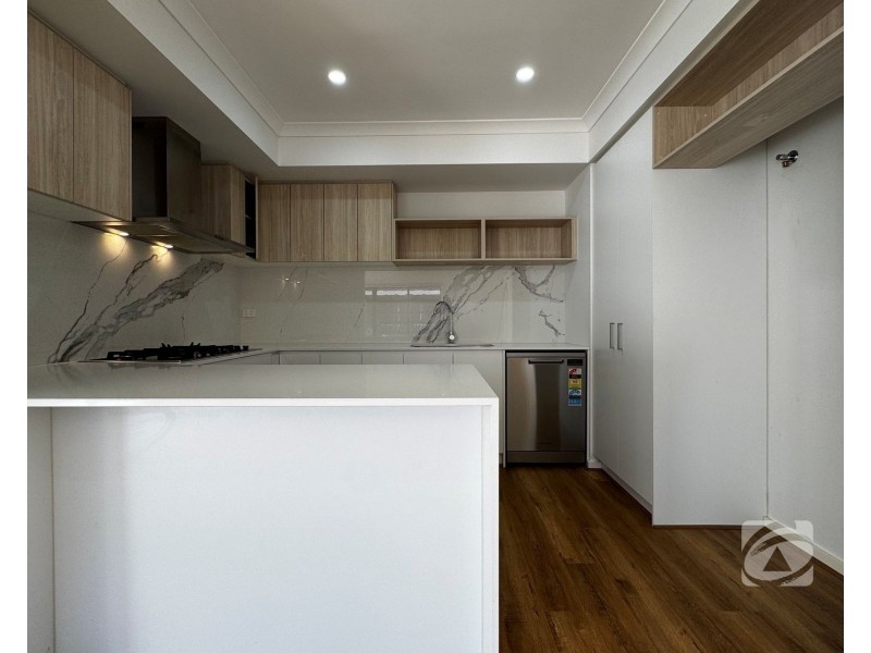 15 Greenhouse Grange, Officer VIC 3809