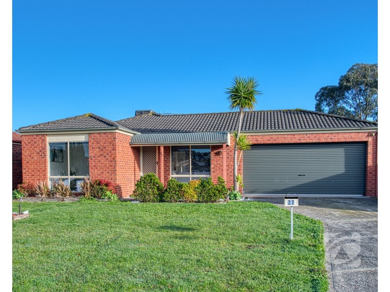 27 Balmaceda Court, Berwick VIC 3806
