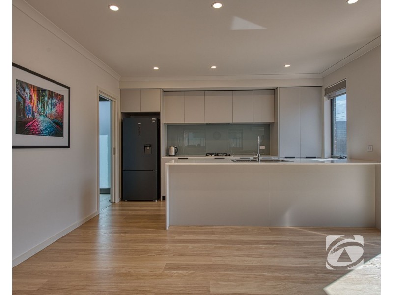 47 Cricklewood Circuit, Narre Warren VIC 3805