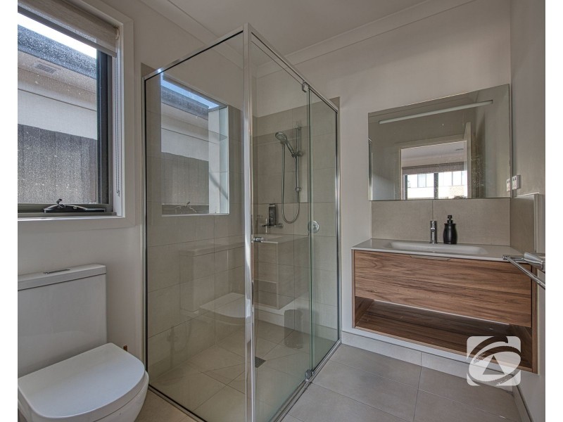 47 Cricklewood Circuit, Narre Warren VIC 3805