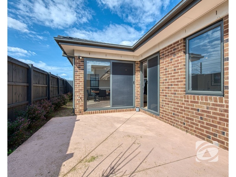 47 Cricklewood Circuit, Narre Warren VIC 3805