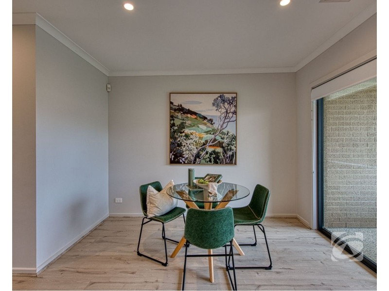30 Mortlake Drive, Officer South VIC 3809