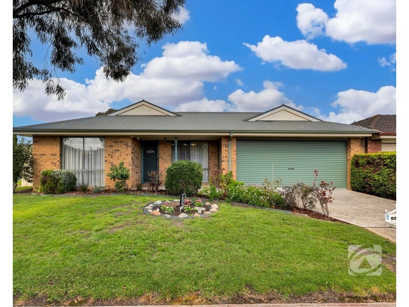 1 Alberta Way, Berwick VIC 3806