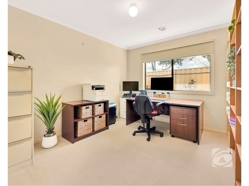 1 Alberta Way, Berwick VIC 3806