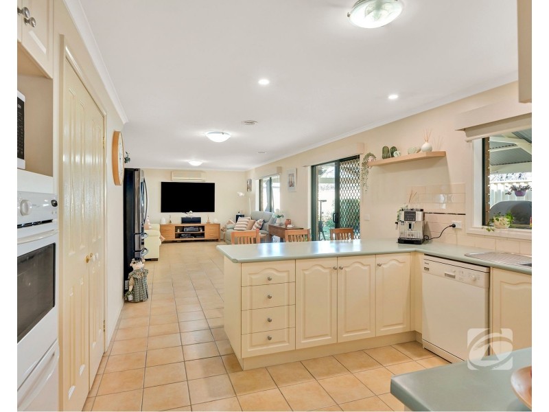 1 Alberta Way, Berwick VIC 3806