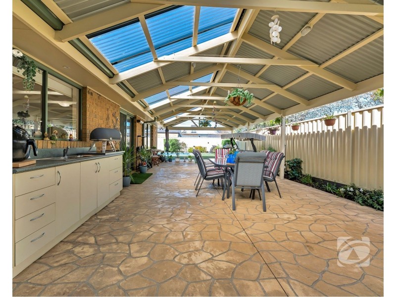 1 Alberta Way, Berwick VIC 3806