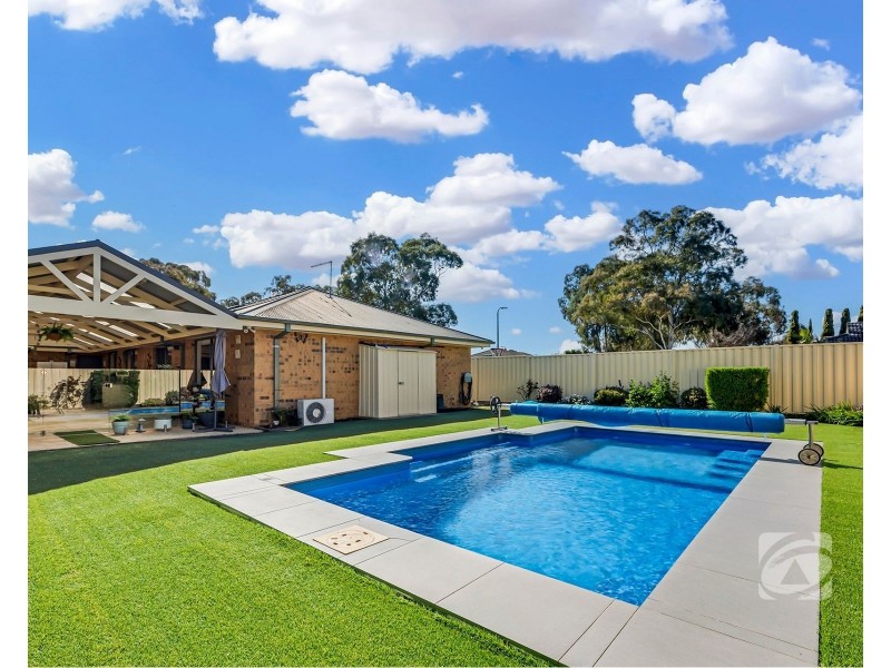 1 Alberta Way, Berwick VIC 3806